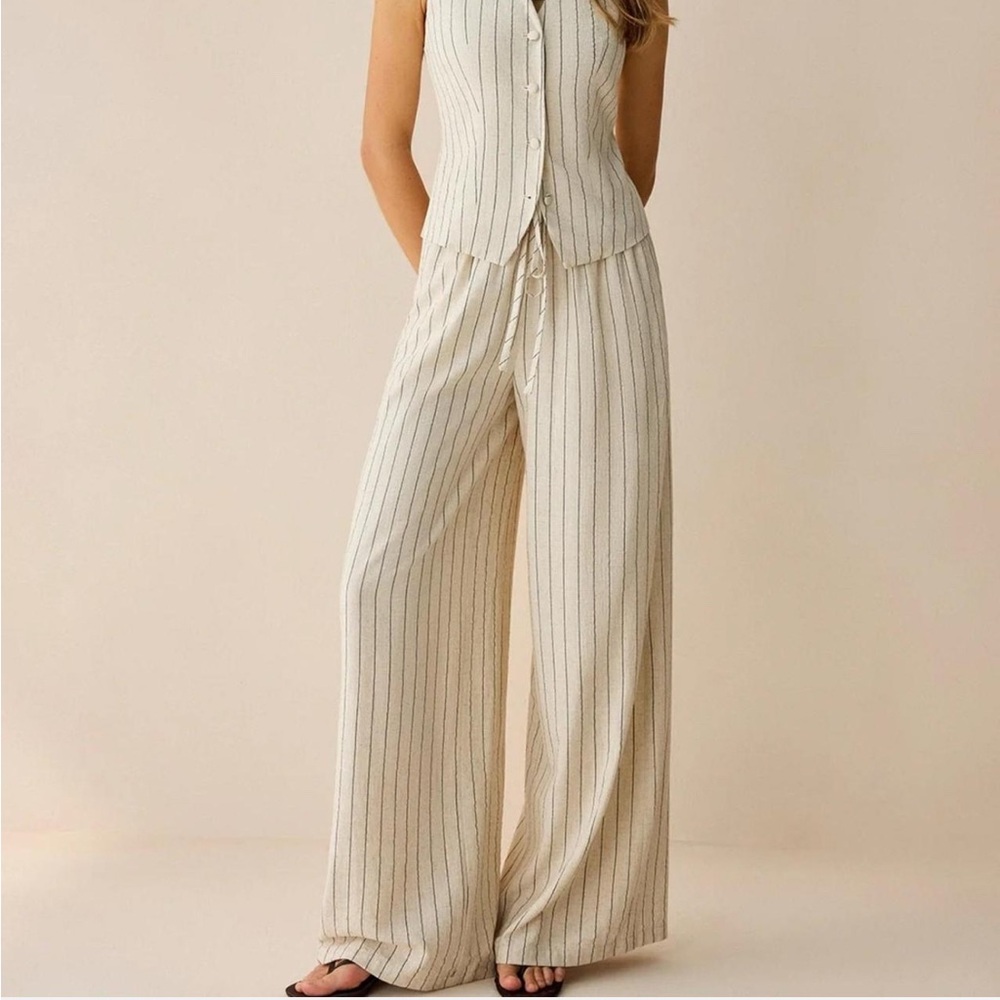 Commense striped sleeves vest and pants set